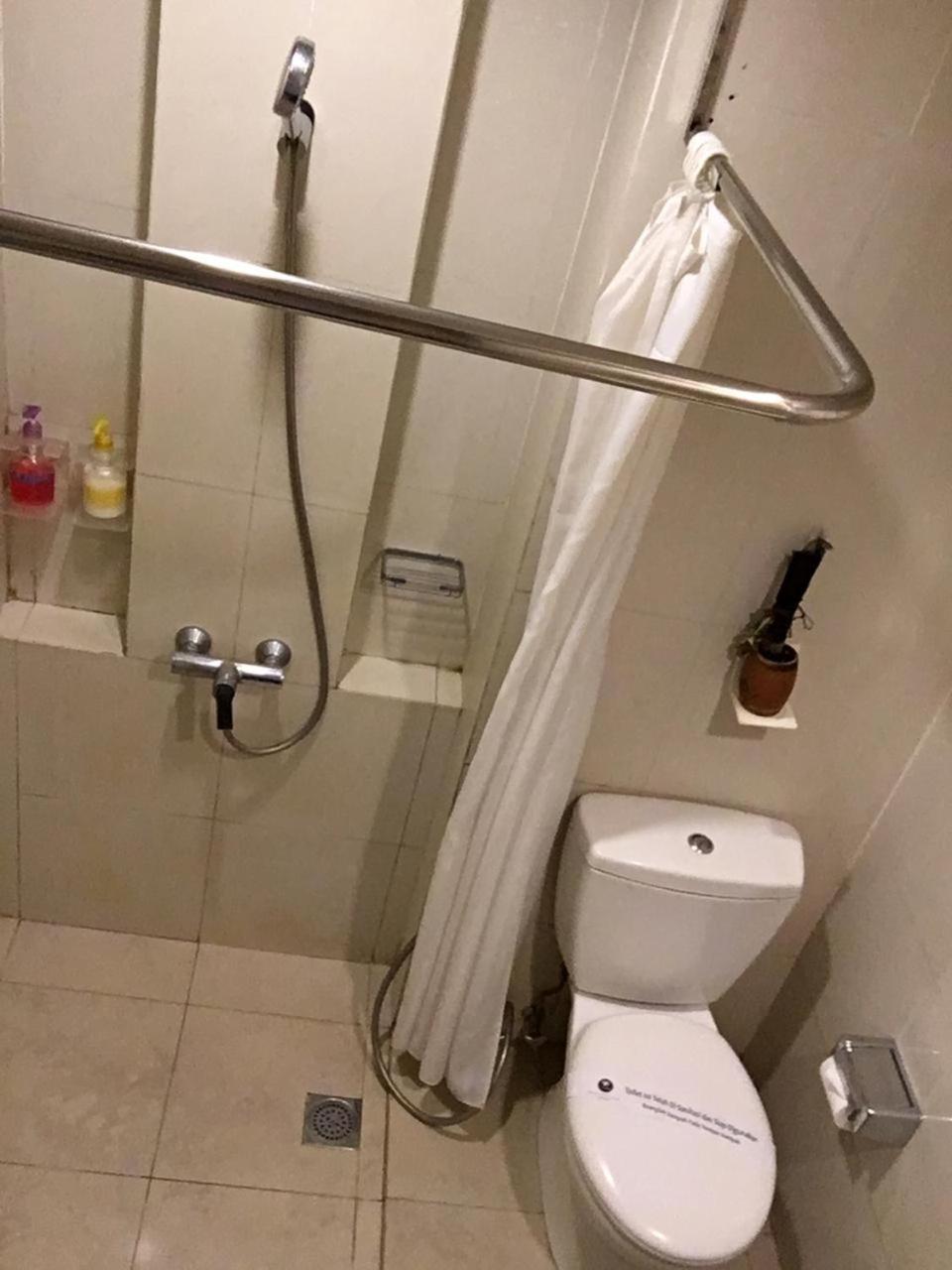 Hotel Wisata Niaga 푸르워케르토 외부 사진