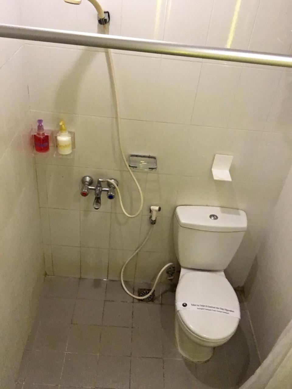 Hotel Wisata Niaga 푸르워케르토 외부 사진